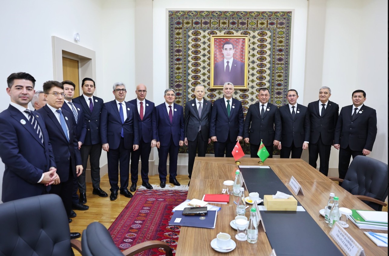 bakan bolat turkmenistanda 6 PlPCBfOr