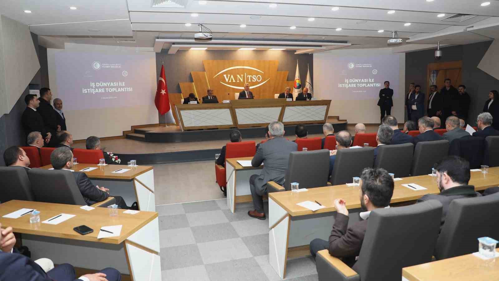 bakan bolat van tsoda mujdeyi verdi 5 VcGmw359