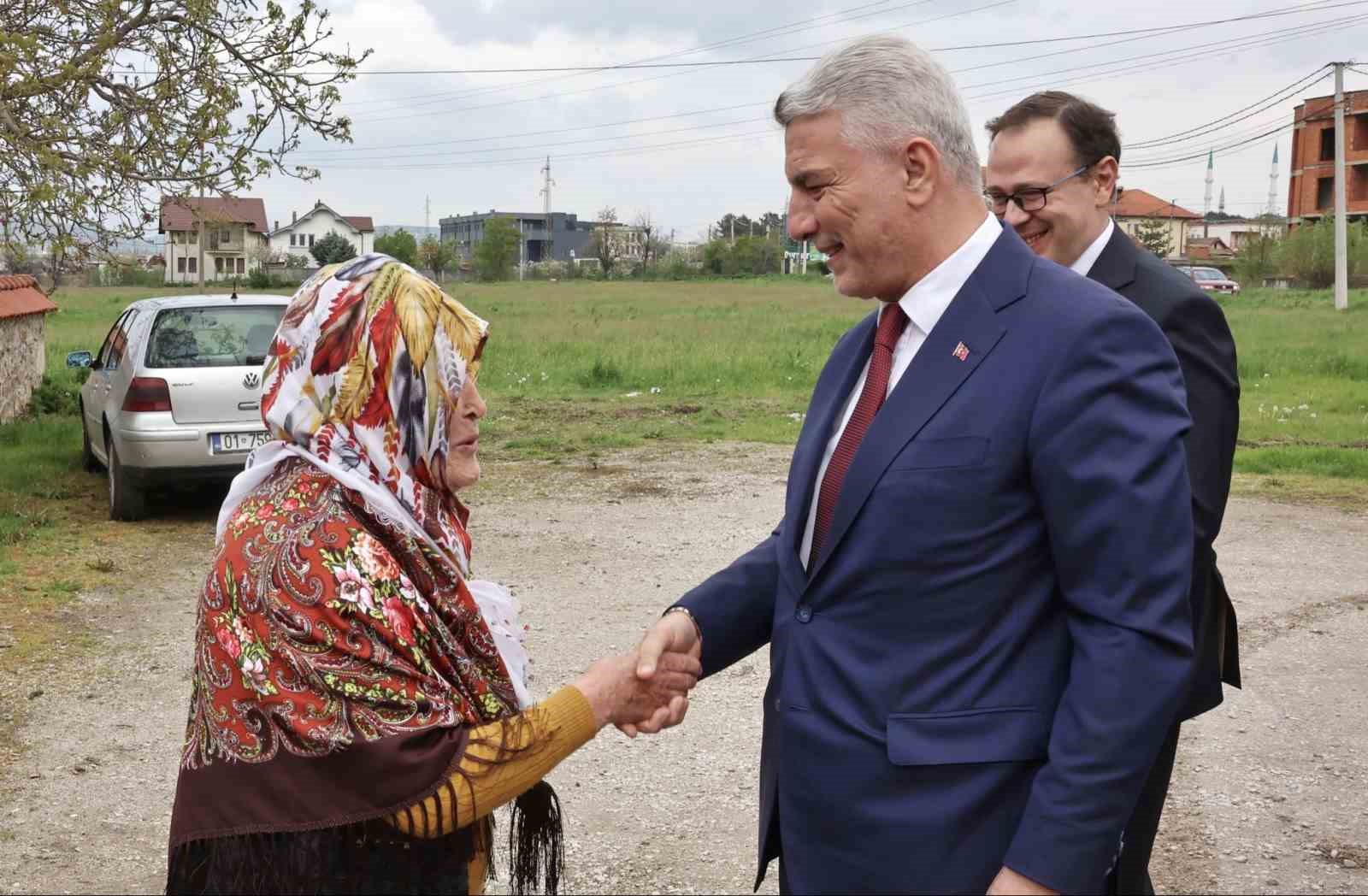 bakan bolattan kosovada kfor karargahina ziyaret 2 9UIDcXSE