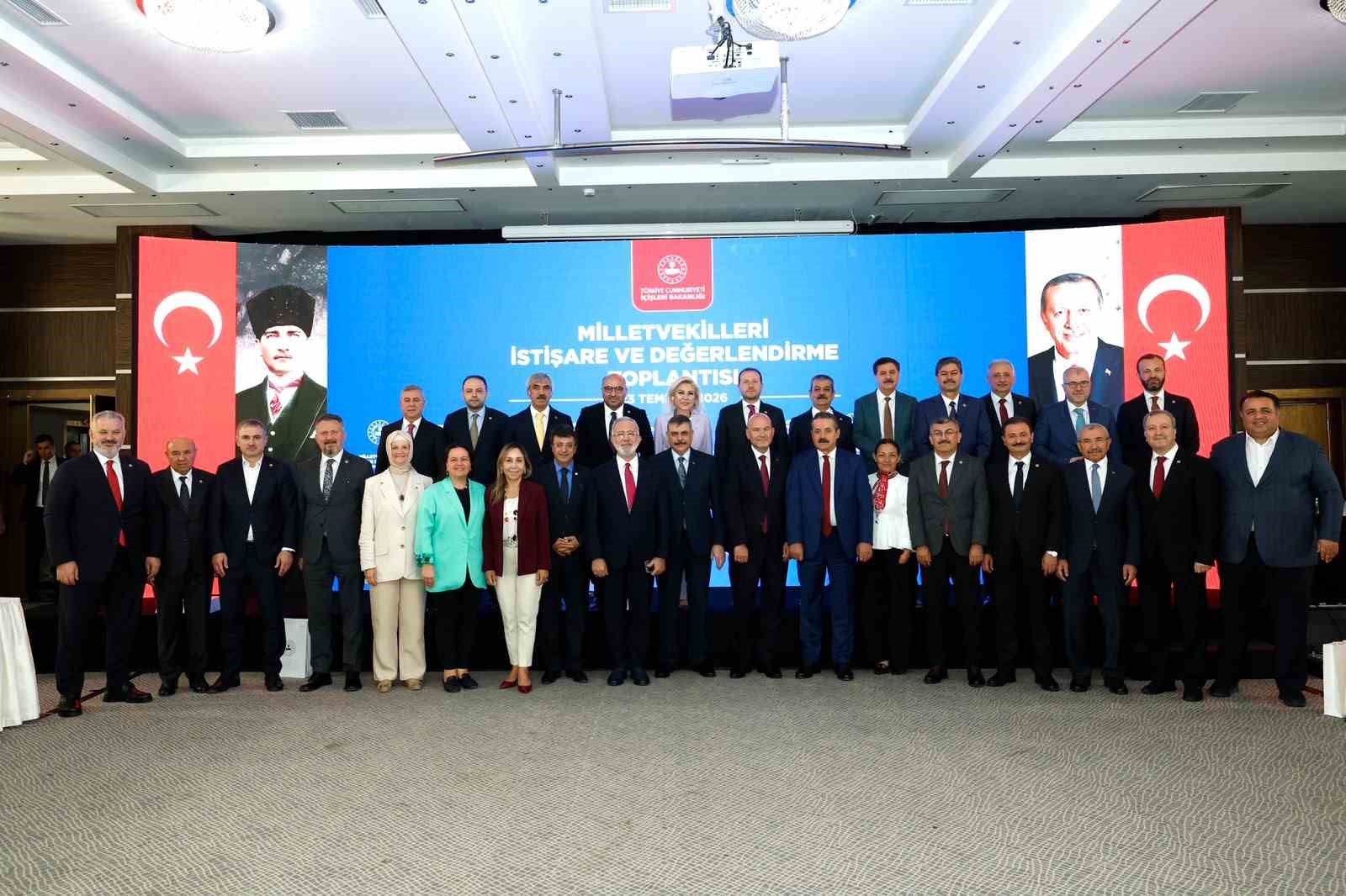 bakan ciftci ahbap cavus rezaleti resmi kurumlarin guvenilirligini bir kez daha ortaya koydu 0 skFrN7Jp