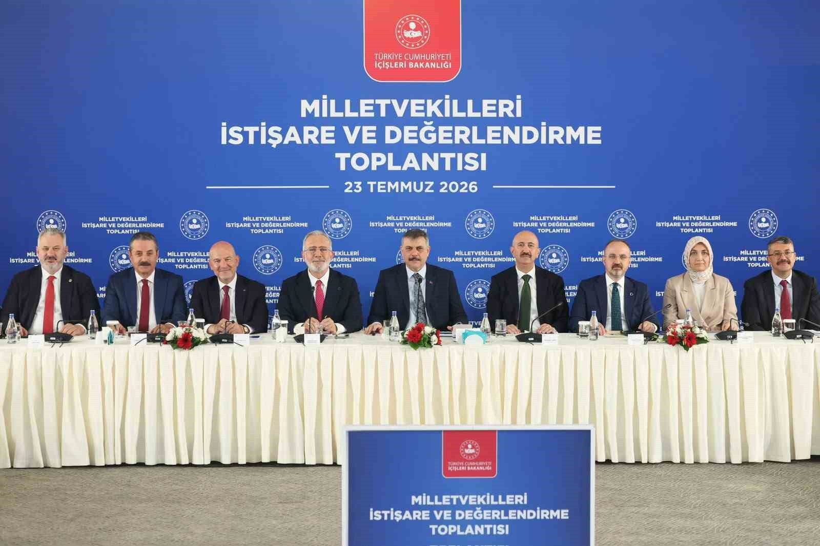 bakan ciftci ahbap cavus rezaleti resmi kurumlarin guvenilirligini bir kez daha ortaya koydu 1 kyAq7J35