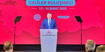 bakan-ciftci-ana-muhalefet-partisi-milletvekillerinin-yemin-toreninde-yasattigi-uzucu-hadiseler-gazi-meclisimizin-mehabetine-Wdq7Zdw1.jpg