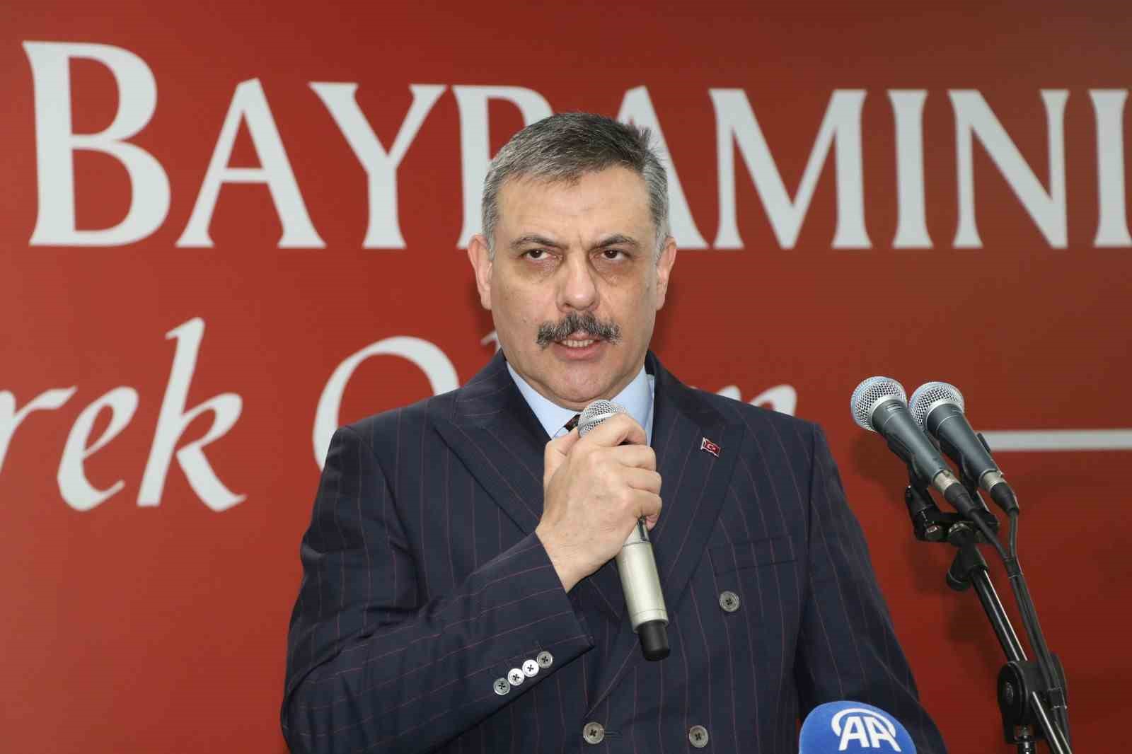 bakan ciftci asker ve vatandaslarla bayramlasti 6 b91RzOGX