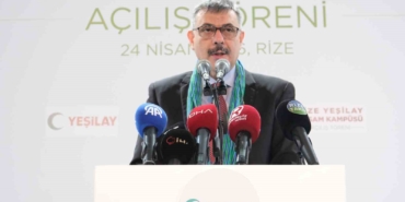 bakan-ciftci-bagimlilik-yalnizca-bireyleri-ilgilendiren-bir-zafiyet-degil-ayni-zamanda-toplumsal-bir-meseledir-CbDyttxN.jpg