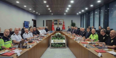 bakan-ciftci-bu-zirve-turkiyenin-diplomatik-agirligini-kurumsal-kapasitesini-guvenlik-tecrubesini-ve-ev-sahipligini-nRkPbIGA.jpg