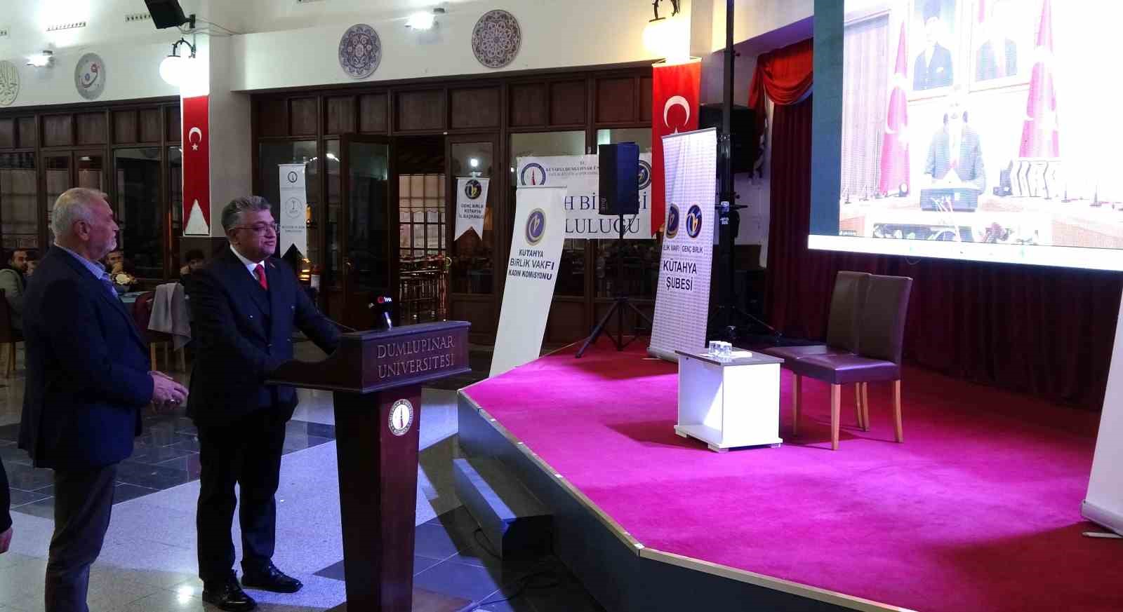 bakan ciftci kutahyadaki iftar programina canli baglanti ile katildi 0 44lt2ApX