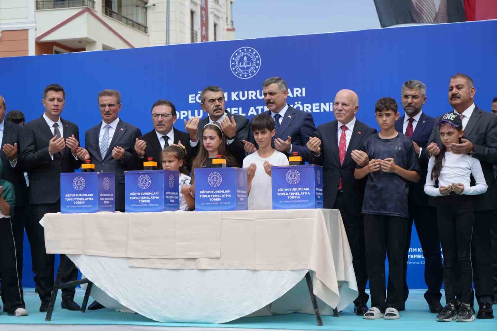 bakan ciftci selcukludan osmanliya uzanan maarif gelenegimiz medeniyetimizin en guclu sutunlarindan biri h line gelmistir wzfCbEf4