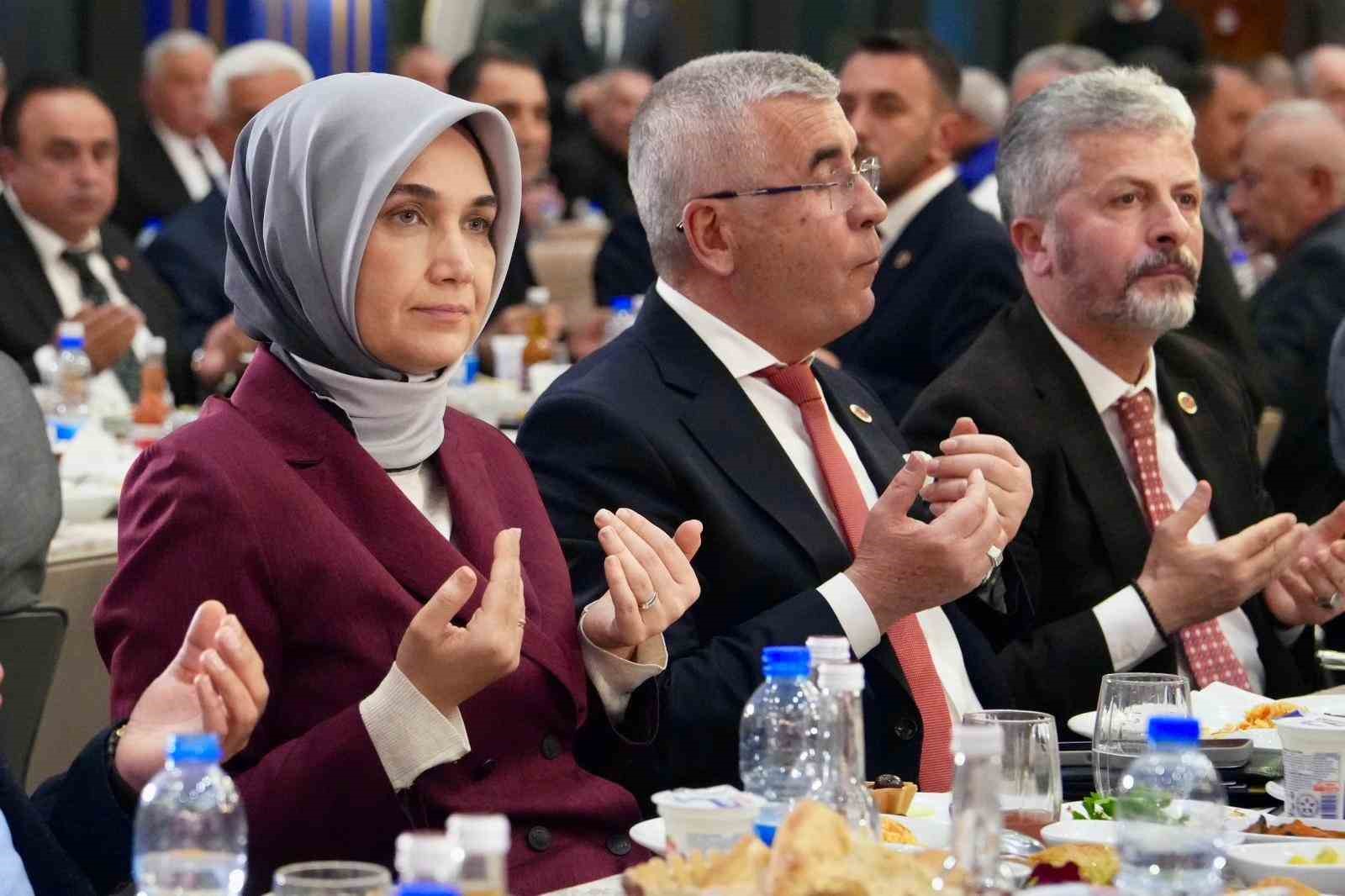 Bakan Çiftçi: "Terörsüz bir Türkiye demek daha güçlü bir Türkiye demektir" 9 bakan ciftci terorsuz bir turkiye demek daha guclu bir turkiye demektir 5 gdaVWbNA