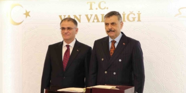 bakan-ciftci-vanda-bsZcskAp.jpg