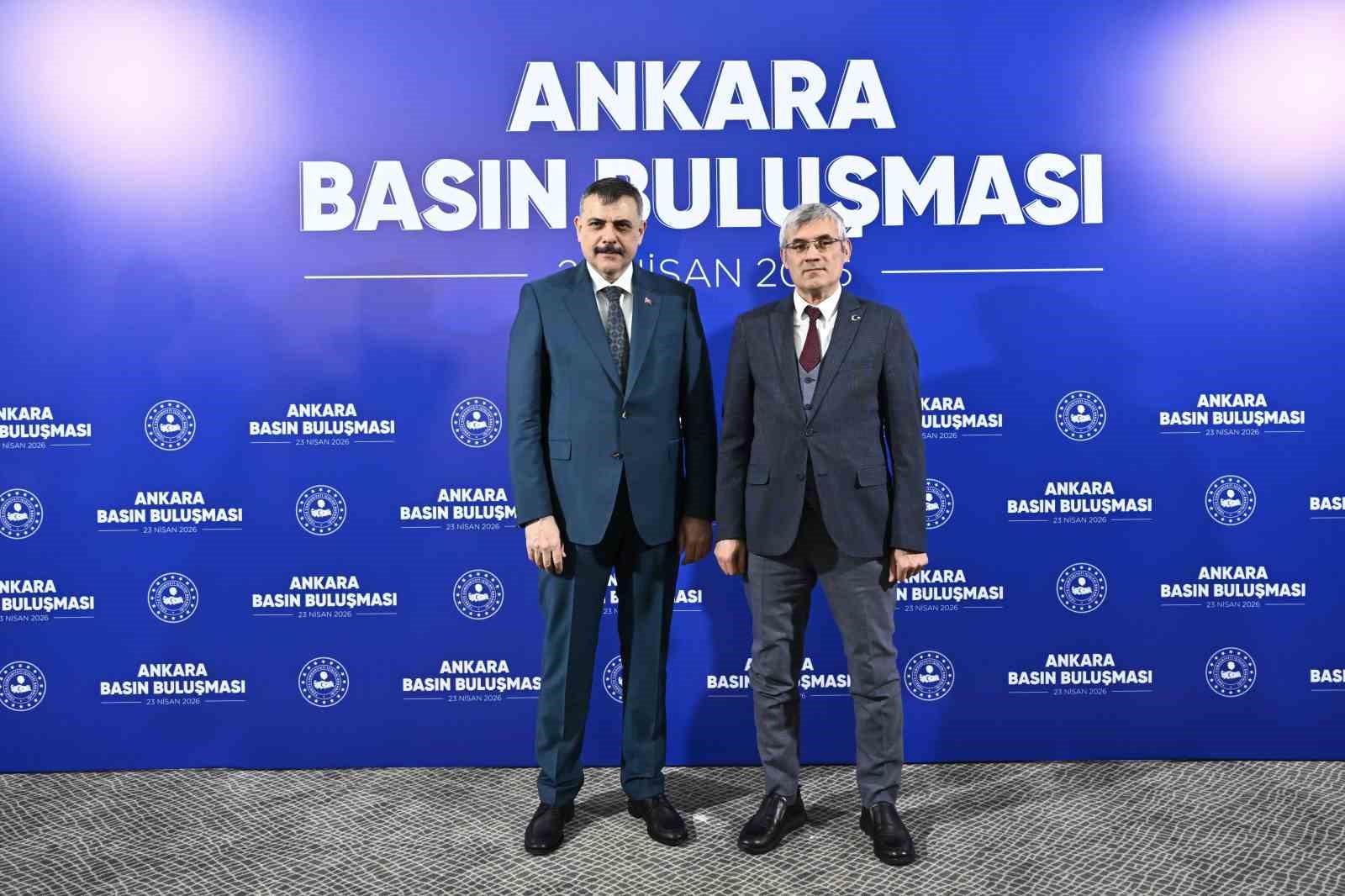 bakan ciftciden okul guvenligine iliskin aciklama 81 il valiligimize uygulanacak tedbirleri iceren bir genelge FAWhw1aA
