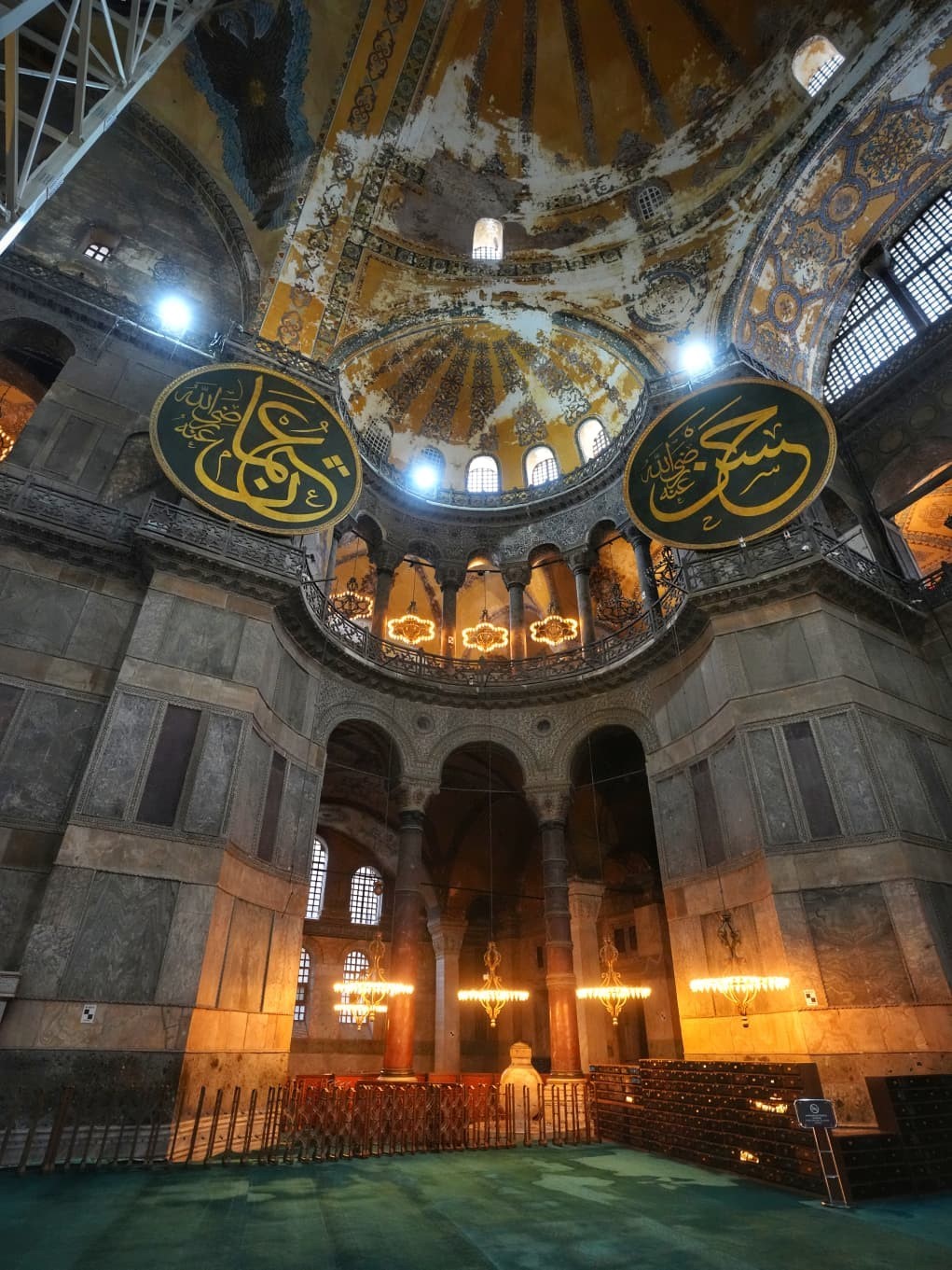 Bakan Ersoy açıkladı: "Ayasofya’da süreç devam ediyor, Sultanahmet’te çalışmalar tamamlandı" 11 bakan ersoy acikladi ayasofyada surec devam ediyor sultanahmette calismalar tamamlandi 7 h3Vy1Krz