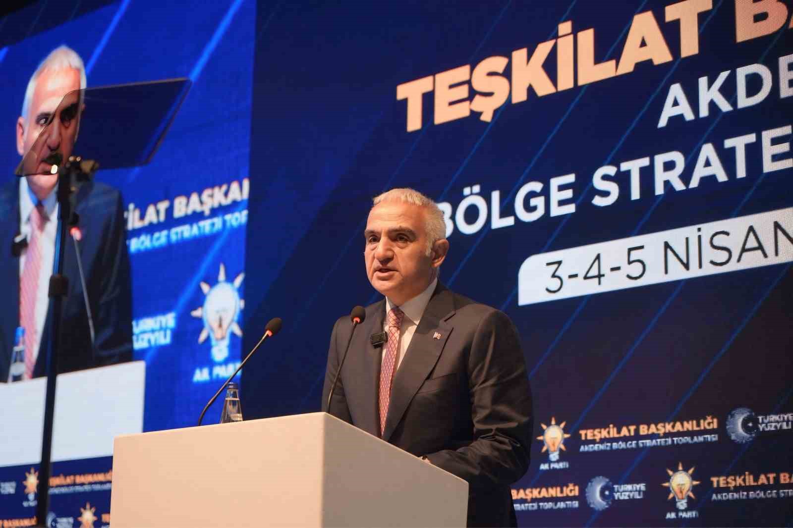 Bakan Ersoy: "Akdeniz Bölgesi’nde 2002-2025 yılları arasında yaklaşık 26,9 milyar liralık kültür ve turizm yatırımı gerçekleştirildi" 4 bakan ersoy akdeniz bolgesinde 2002 2025 yillari arasinda yaklasik 269 milyar liralik kultur ve turizm f6gVsC4h
