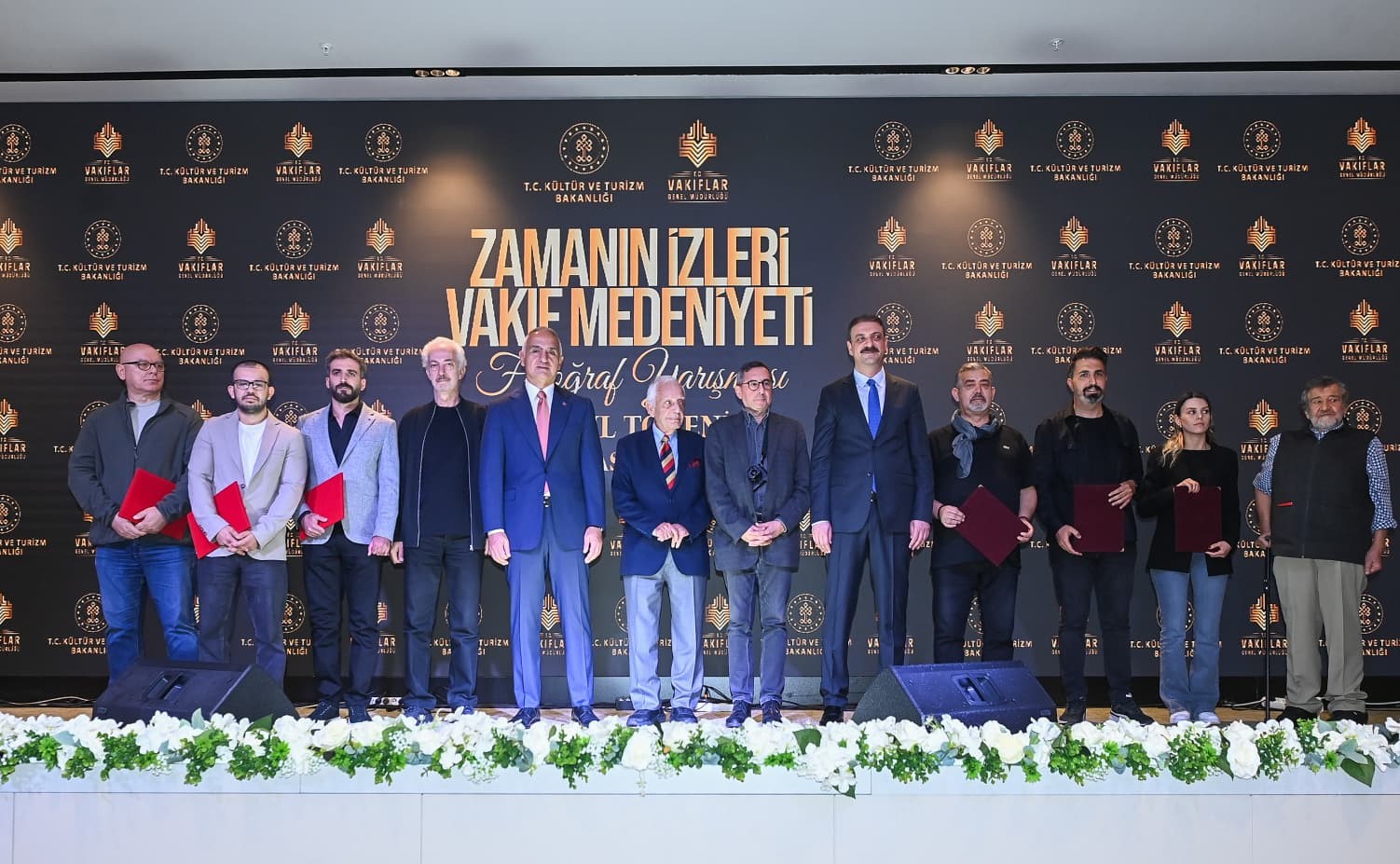 bakan ersoy ayasofyada gerceklestirilen en kapsamli restorasyon surecini baslattik 2 JCNlP36m
