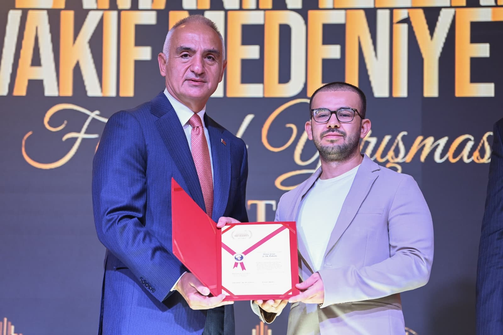 bakan ersoy ayasofyada gerceklestirilen en kapsamli restorasyon surecini baslattik 3 p4RlwFgJ