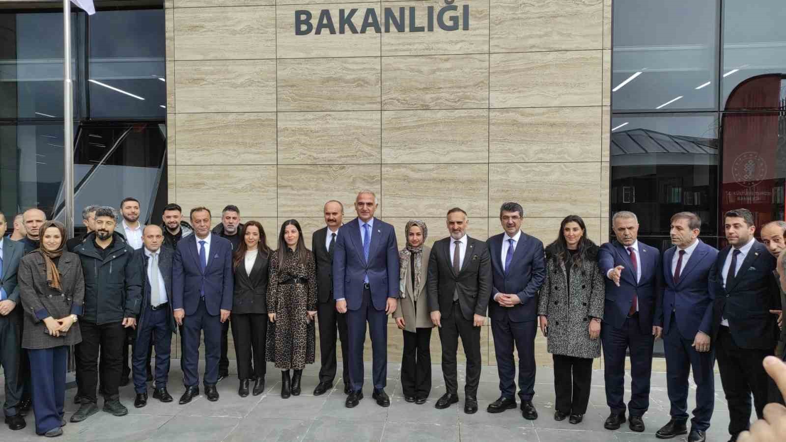 bakan ersoy batmanda kultur altyapisinda buyuk donusum sagladik 1 fgqUBYmb