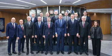 bakan-ersoy-bolgesel-krizlere-ragmen-turizm-sektorunde-guclu-bir-performans-ortaya-koyduk-1OWsOE2F.jpg