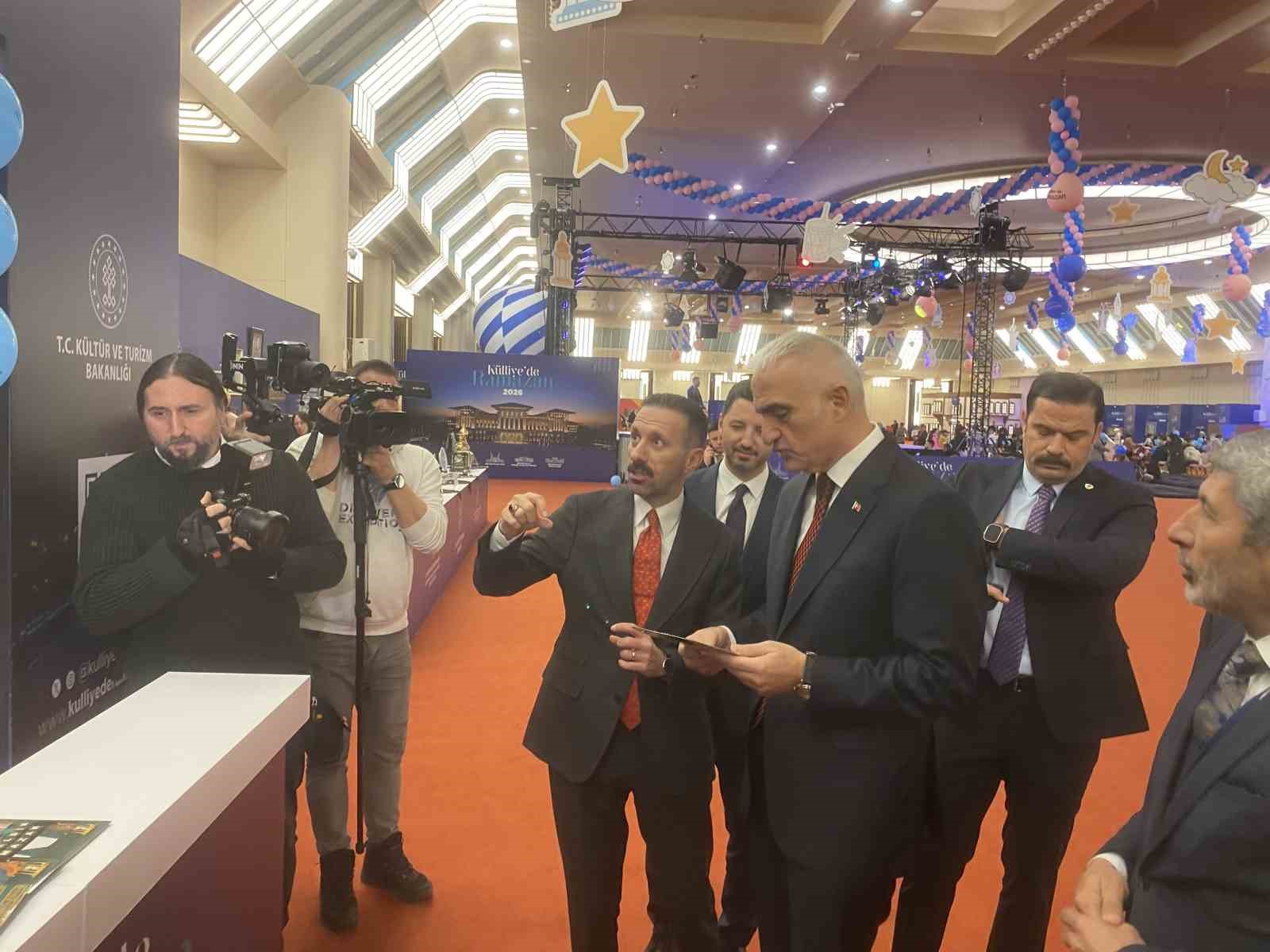 bakan ersoy bu sene cok daha organize fazla katilimin oldugu bir etkinlikler silsilesi oluyor UKuYrpwT
