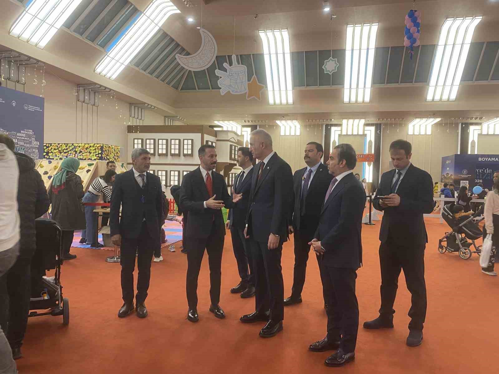 bakan ersoy bu sene cok daha organize fazla katilimin oldugu bir etkinlikler silsilesi oluyor
