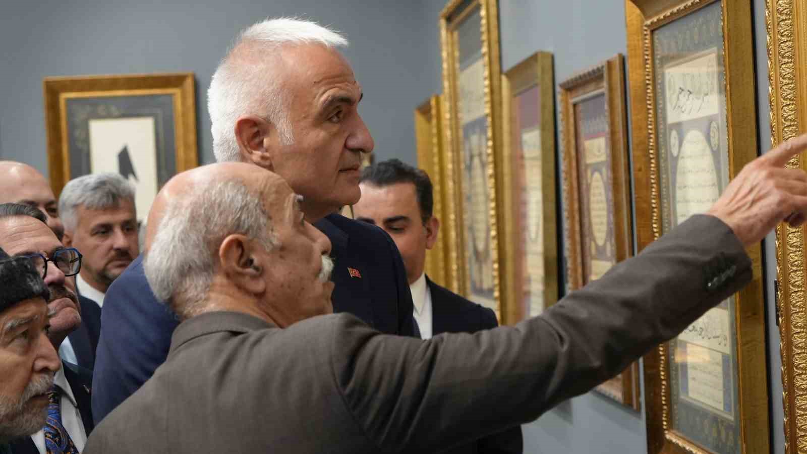 Bakan Ersoy: "Fuadname, hat ve ebruda çok geniş bir penceredir" 4 bakan ersoy fuadname hat ve ebruda cok genis bir penceredir 0 JpBJrmCG