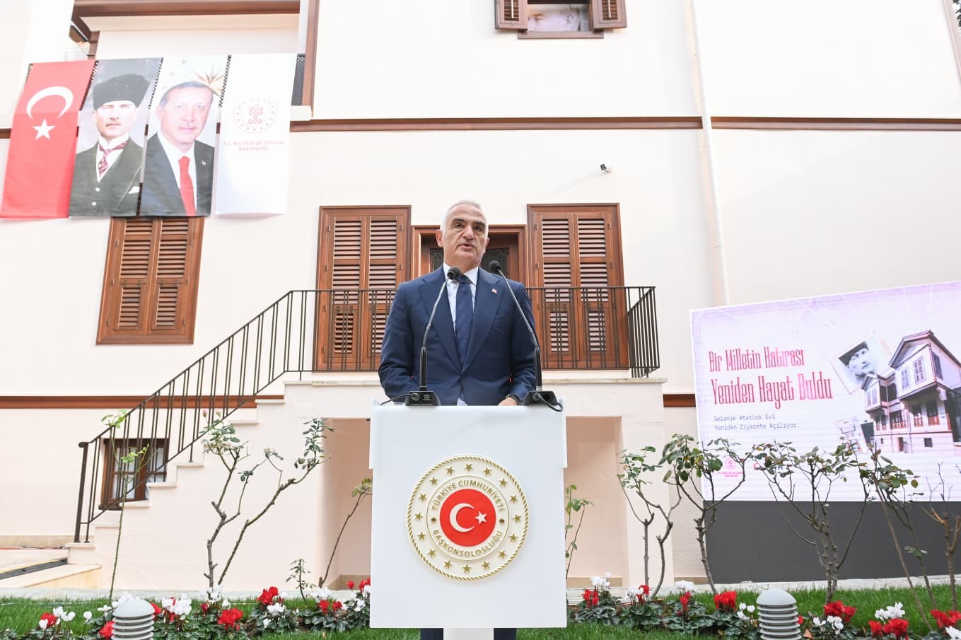 Bakan Ersoy: "Gerçekleştirdiğimiz çalışmalar, Atatürk’ün aziz hatırasına duyduğumuz saygının bir nişanesidir" 13 bakan ersoy gerceklestirdigimiz calismalar ataturkun aziz hatirasina duydugumuz sayginin bir nisanesidir 9