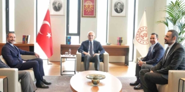 bakan-ersoy-gorkem-sevindikin-ortaya-koydugu-insani-durusun-yanindayiz-4teyxkiK.jpg
