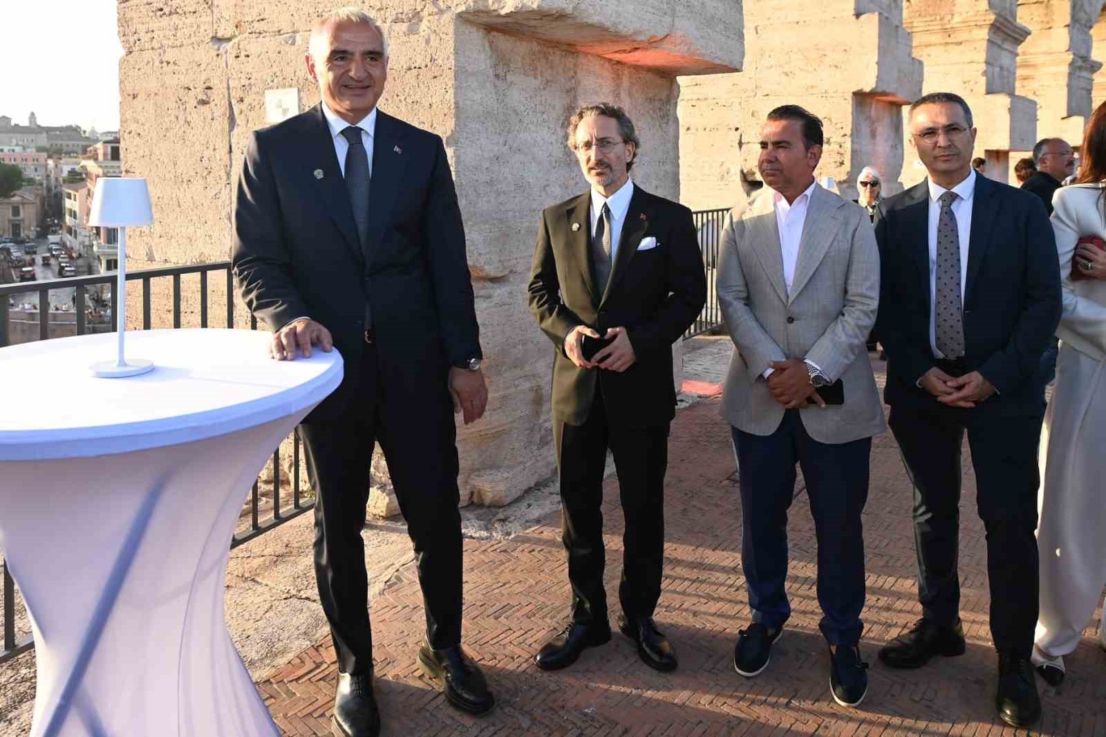 Bakan Ersoy, İtalyan mevkidaşı Giuli ile görüştü 13 bakan ersoy italyan mevkidasi giuli ile gorustu 9 lNkEI7B9