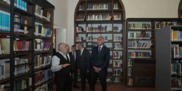 bakan-ersoy-kultur-politikalarimizin-dusunce-perspektifiyle-sekillenmesine-katki-sunacak-her-degerlendirmeyi-kiymetli-buluyoruz-k7SCWzVb.jpg