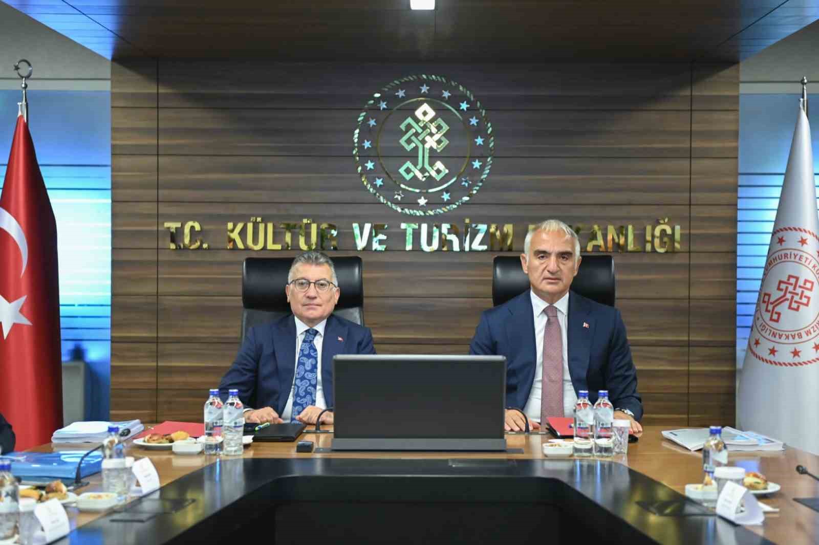 bakan ersoy sivasin turizm potansiyelini daha da ileri tasiyacak yol haritasini degerlendirdik 2