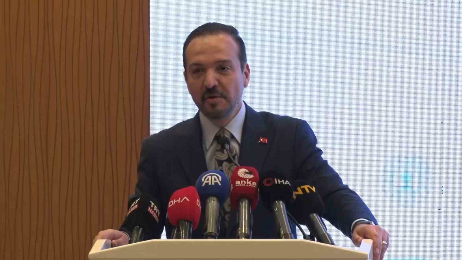 Bakan Ersoy: "Turizm sahasında gelirlerimizi 2017 yılına kıyasla yüzde 109 artırdık" 5 bakan ersoy turizm sahasinda gelirlerimizi 2017 yilina kiyasla yuzde 109 artirdik 1 vEzB3XcG