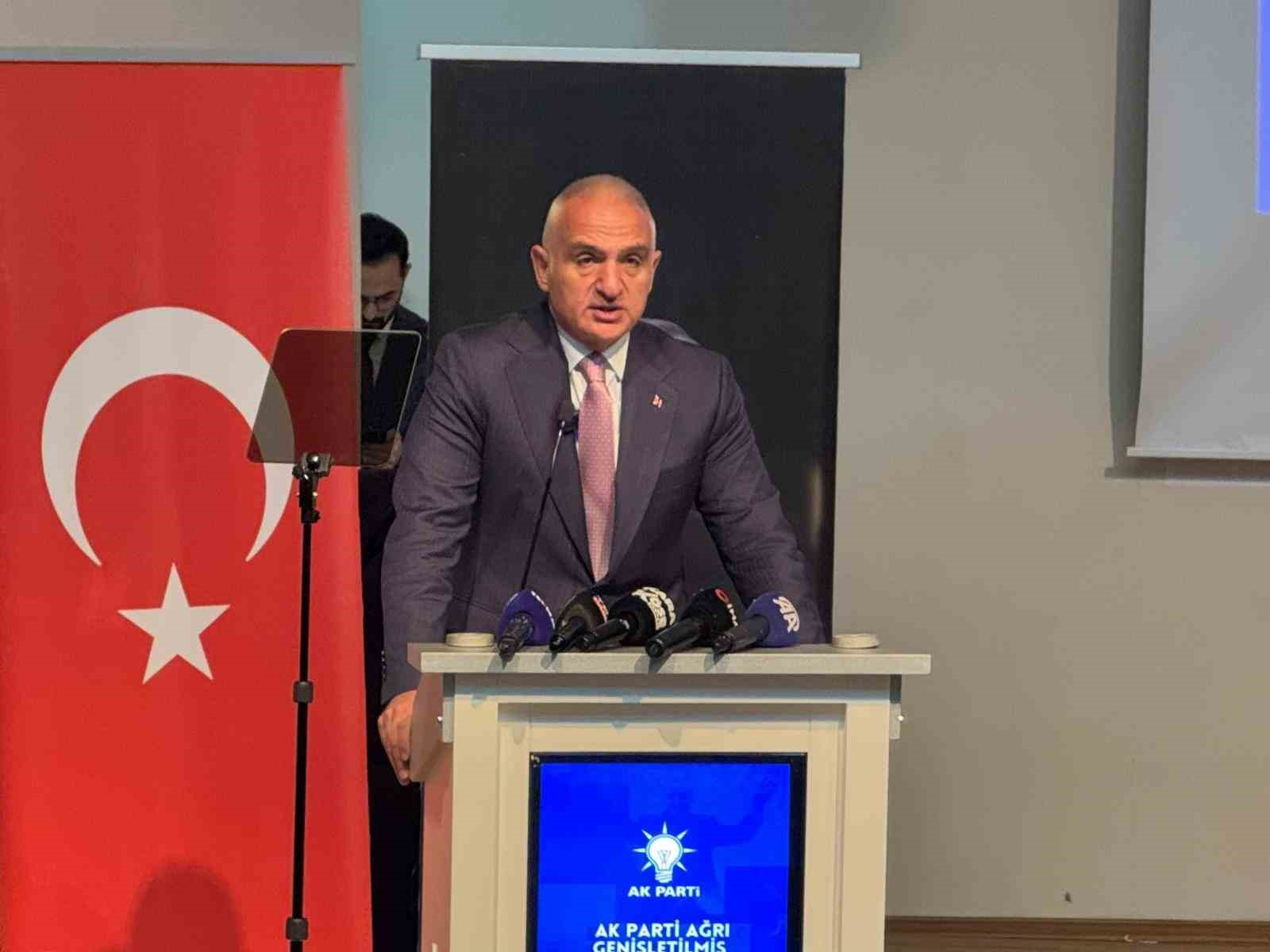 bakan ersoy turkiyede kultur ve turizm alaninda tarihi rekorlar kiriyoruz 2 q94aMEA2