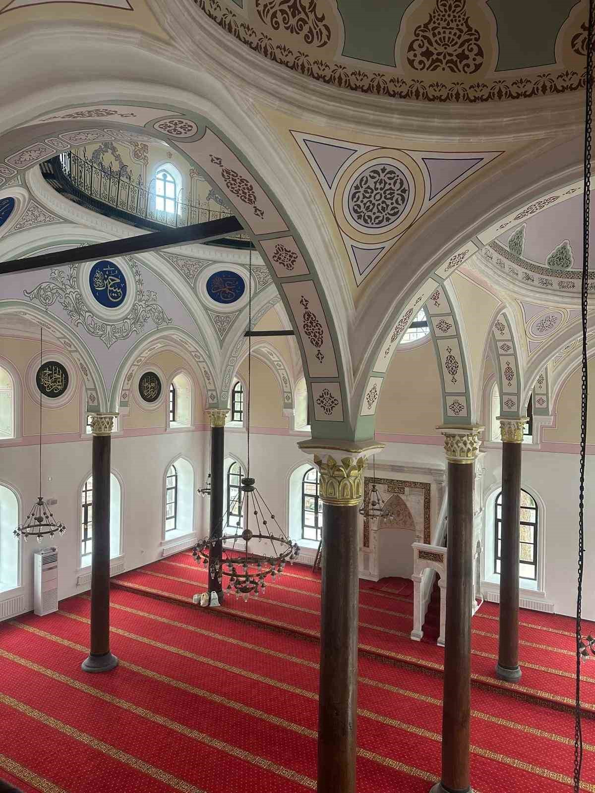 bakan ersoy uc tarihi cami yeniden ibadete aciliyor 2 NLHeGYjJ