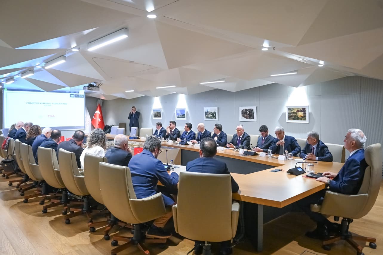 bakan ersoydan 2026 turizmi icin kritik toplanti 2 Tuyp64hM