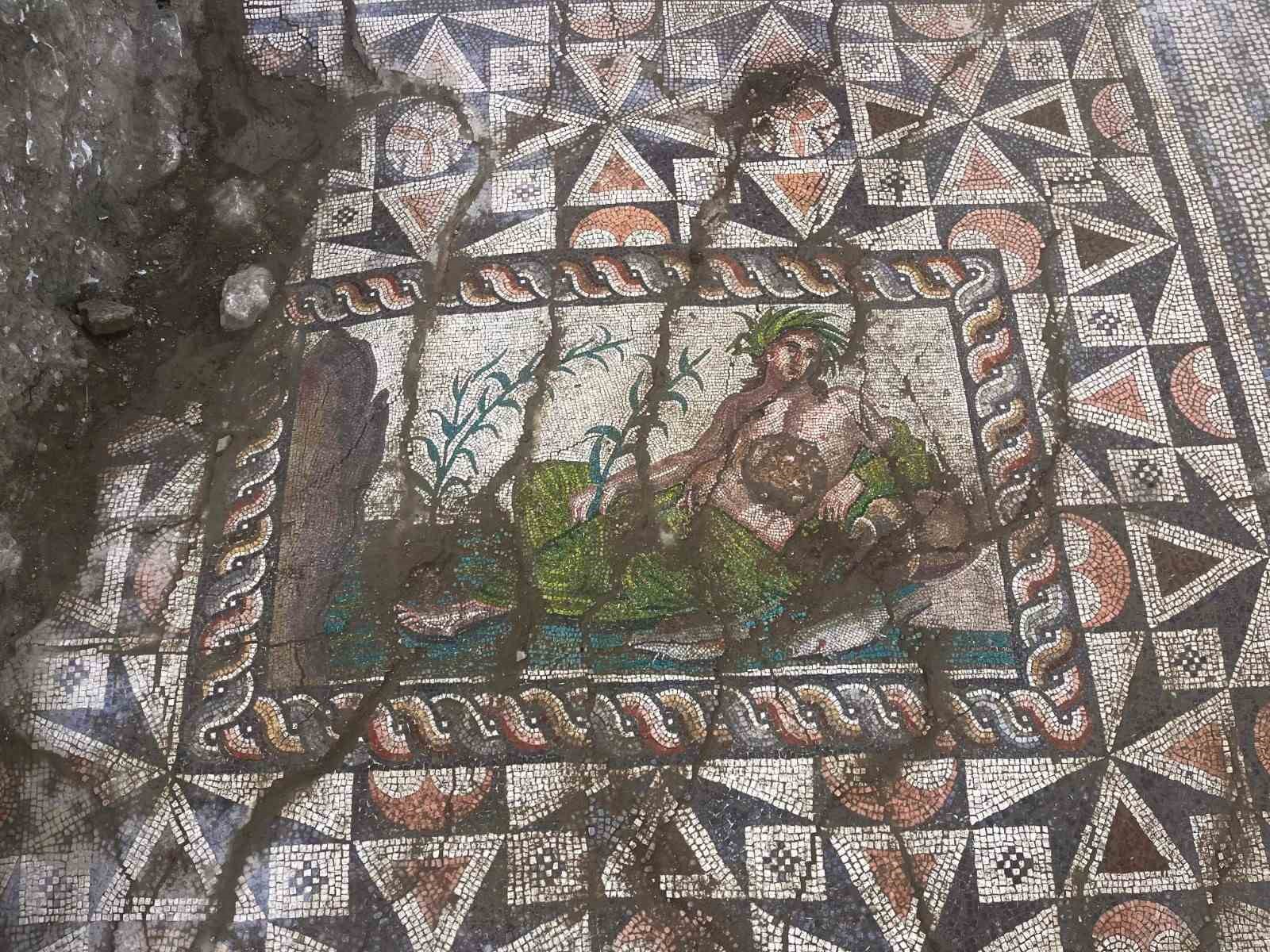 bakan ersoydan aspendos mujdesi 5 2ivFRT6E