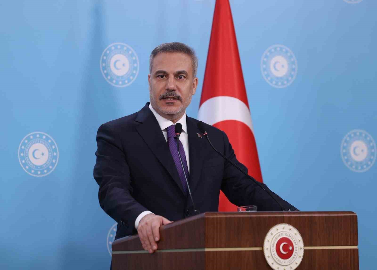 Bakan Fidan: "AB üyeleri ile ikili ilişkilerimiz gerçekten biri ikisi dışında fevkalade iyi" 5 bakan fidan ab uyeleri ile ikili iliskilerimiz gercekten biri ikisi disinda fevkalade iyi 1 7sWcVUR4