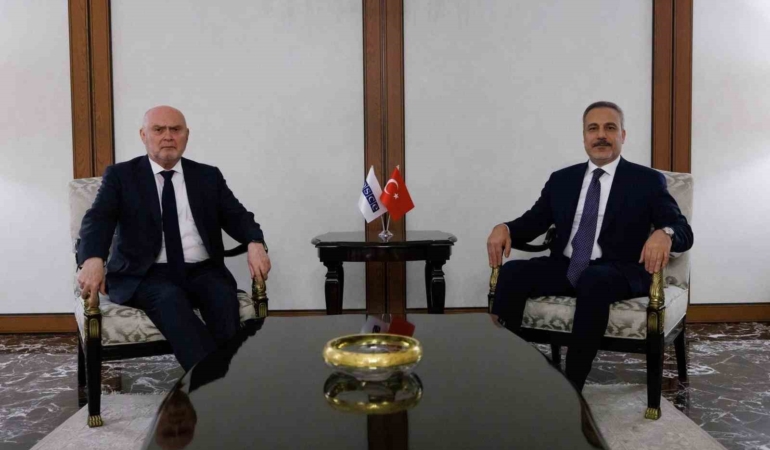 bakan-fidan-agit-genel-sekreteri-sinirlioglunu-kabul-etti-AA8CSpjS.jpg