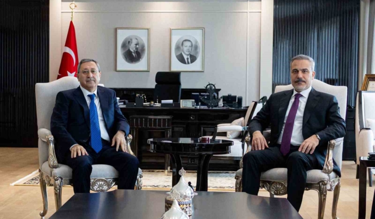bakan-fidan-azerbaycan-cumhurbaskaninin-ozel-gorevler-temsilcisi-halefovu-kabul-etti-t3bY1wde.jpg