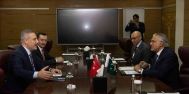 bakan-fidan-azerbaycanli-ve-pakistanli-mevkidaslariyla-gorustu-35srV9nN.jpg