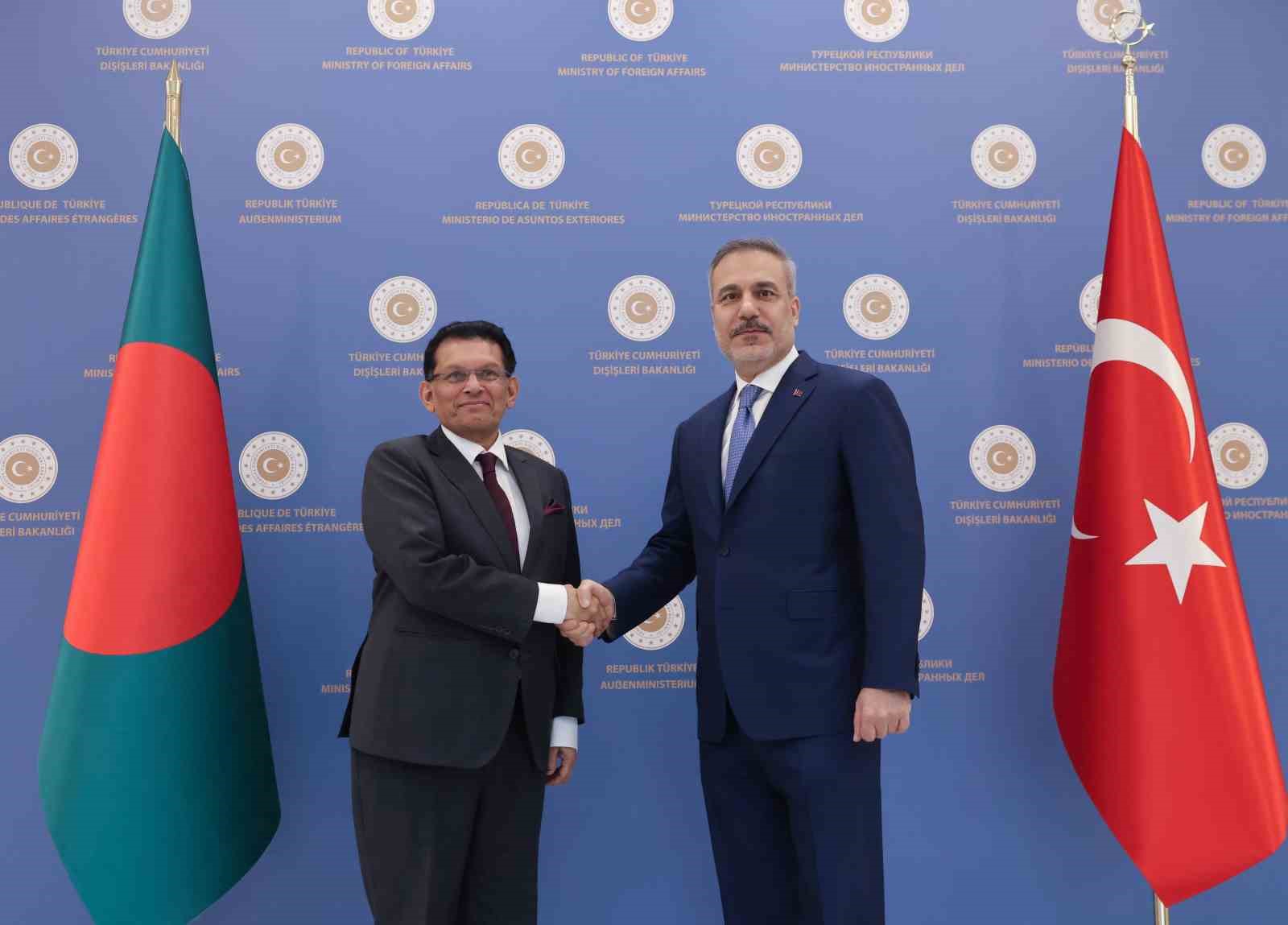 bakan fidan banglades disisleri bakani rahman ile bir araya geldi 2