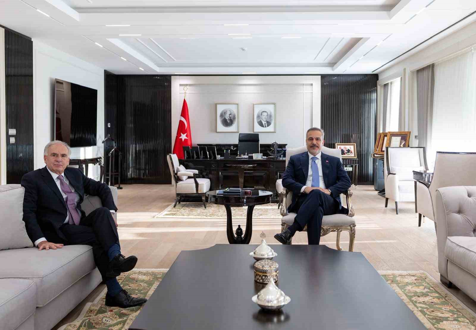 bakan fidan bm genel sekreterinin ortadogudaki catisma ve sonuclari konusunda sahsi temsilcisi arnaultu kabul UP4a4UVr