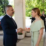 bakan-fidan-bulgar-mevkidasi-petrova-chamova-ile-gorustu-Un418P7x.jpg