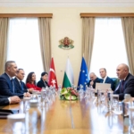 bakan-fidan-bulgaristan-basbakani-radev-tarafindan-kabul-edildi-pby1TeWD.jpg