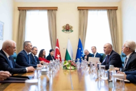 Bakan Fidan: "(ABD-İran) Bir an önce tarafların bitirmeye yaklaştıkları metni bitirmelerini tavsiye ediyoruz" 1 thumbnail