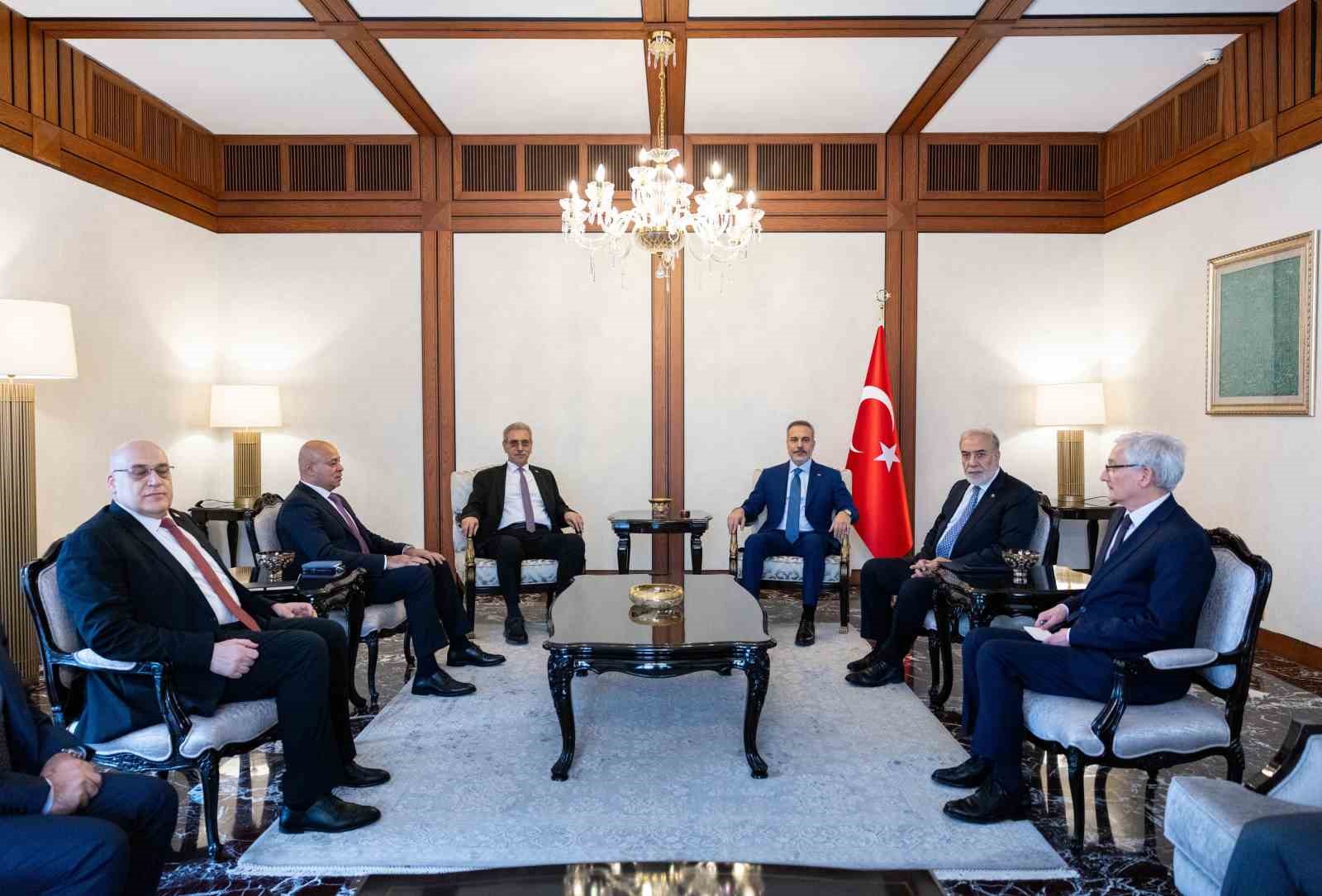 bakan fidan gyuk baskani ali saati kabul etti 1