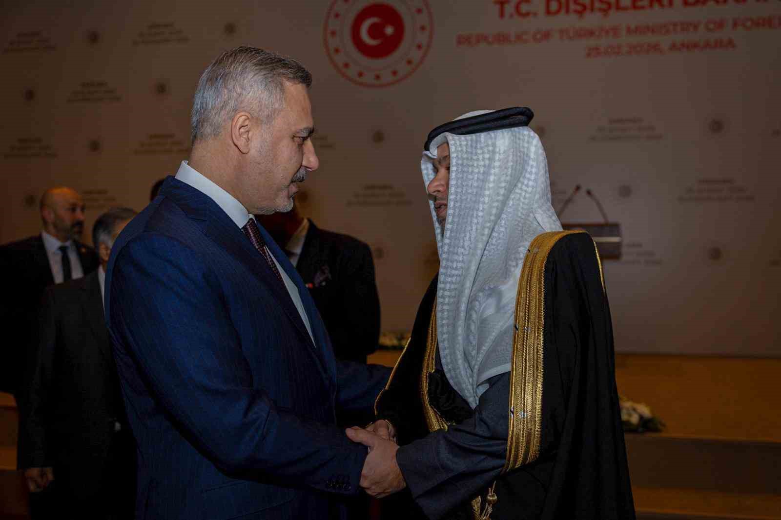 bakan fidan iit uyesi ve gozlemcisi ulkelerin buyukelcileriyle iftarda bir araya geldi 1