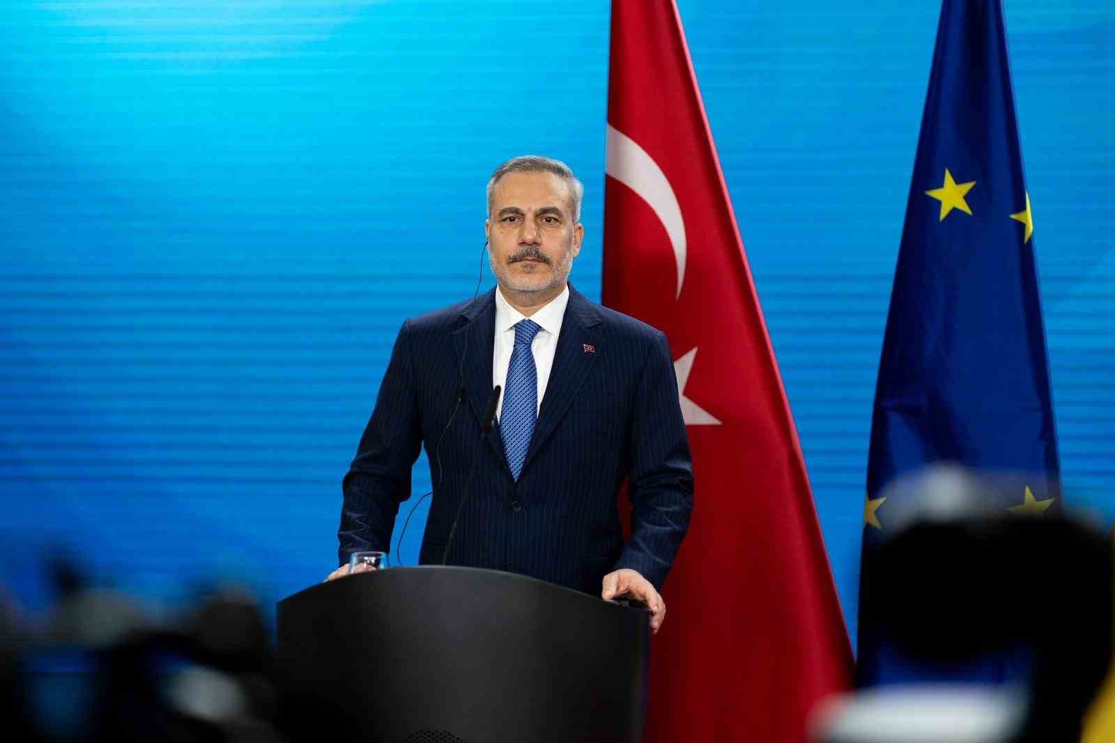 Bakan Fidan: "İsrail’in Küresel Sumud Filosu’na müdahalesi korsanlıktır" 20 bakan fidan israilin kuresel sumud filosuna mudahalesi korsanliktir 16 ugMFCYJQ