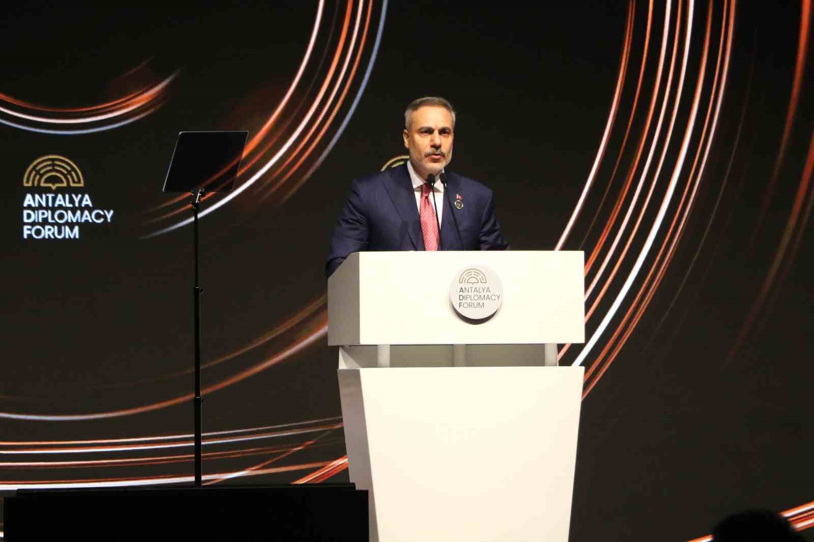 bakan fidan israilin pervasiz saldirganligi gazze sinirlarini asmistir 3 IaykGt8s