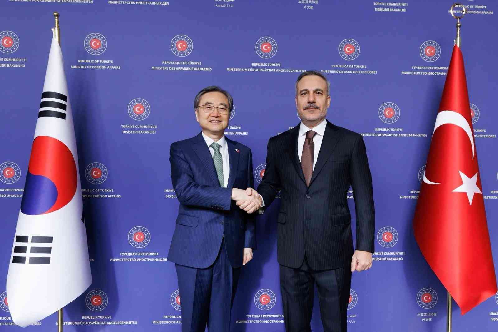 bakan fidan koreli mevkidasi cho hyun ile gorustu 2 Mydi5crG