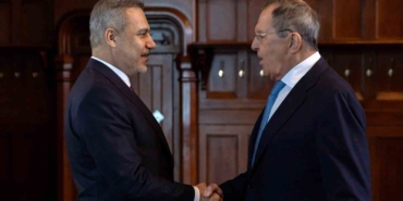 bakan-fidan-lavrov-ile-bas-basa-gorustu-G5rIXAmV.jpg