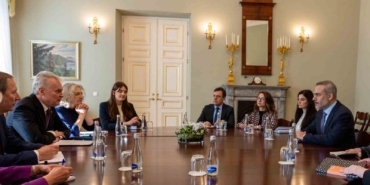 bakan-fidan-litvanya-cumhurbaskani-nauseda-ile-gorustu-IIQjzIqJ.jpg
