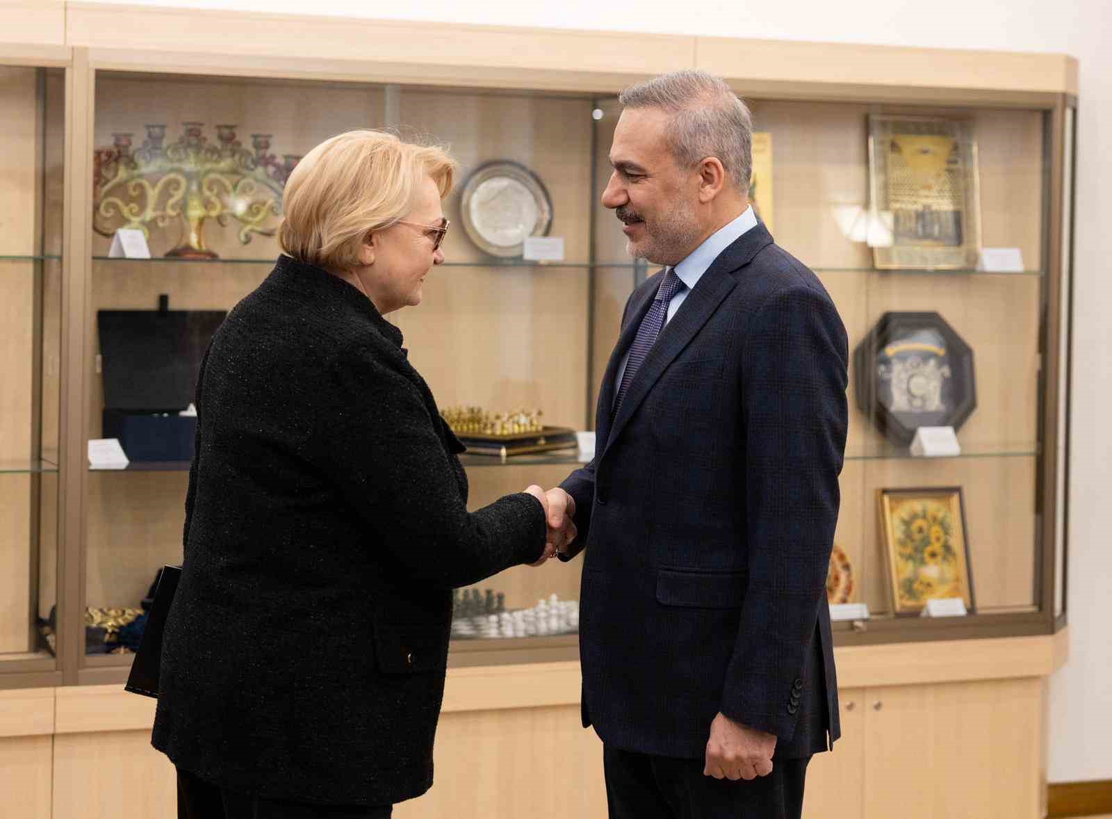 bakan fidan litvanya meclis baskan yardimcisi budbergyt ile gorustu 0